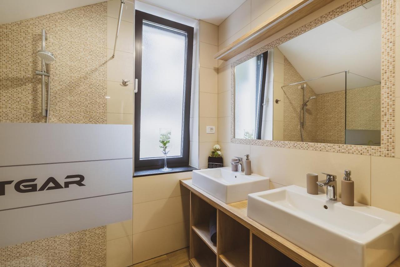 Hotel Center Vintgar à Slovenska Bistrica Extérieur photo